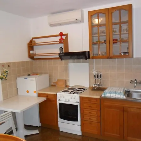 Marija Milina Mali Apartment Lumbarda
