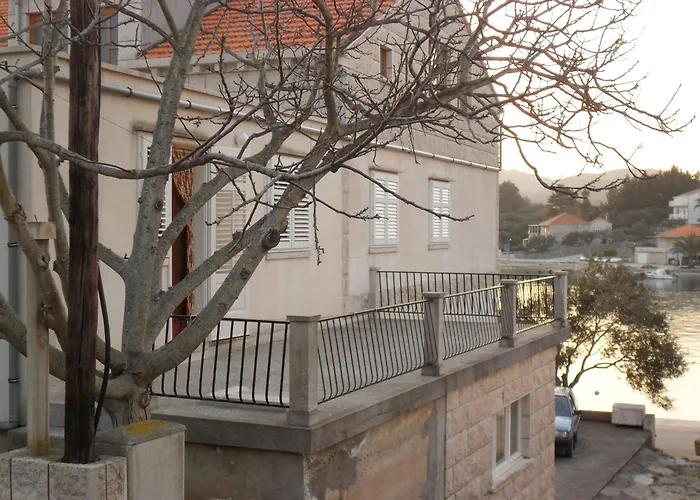 Marija Milina Mali * Lumbarda